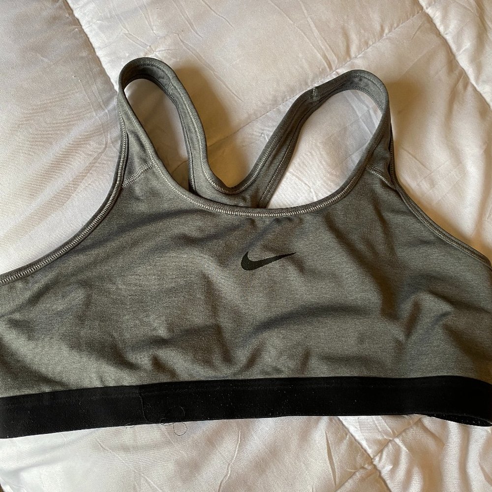 Nike sports bra Dri Fit